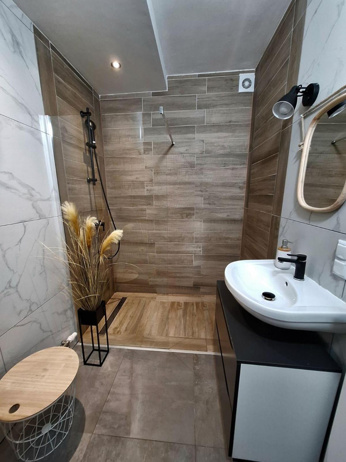 La Vida Appartment 1 Клагенфурт Екстериор снимка
